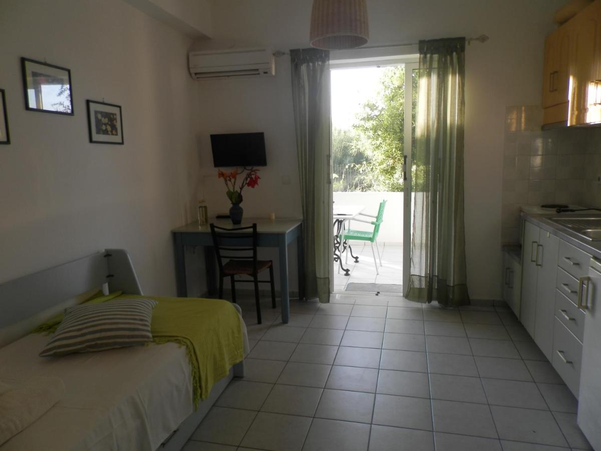 Silvi Mari Apartments Platanes  Exterior foto